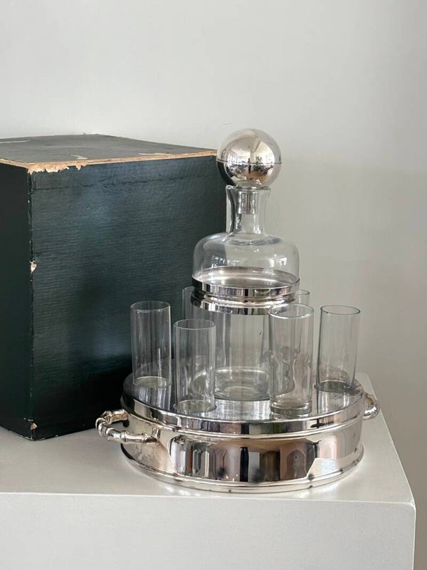 Verzilverde wodka set van St. James - Silver-plated vodka set by St. James