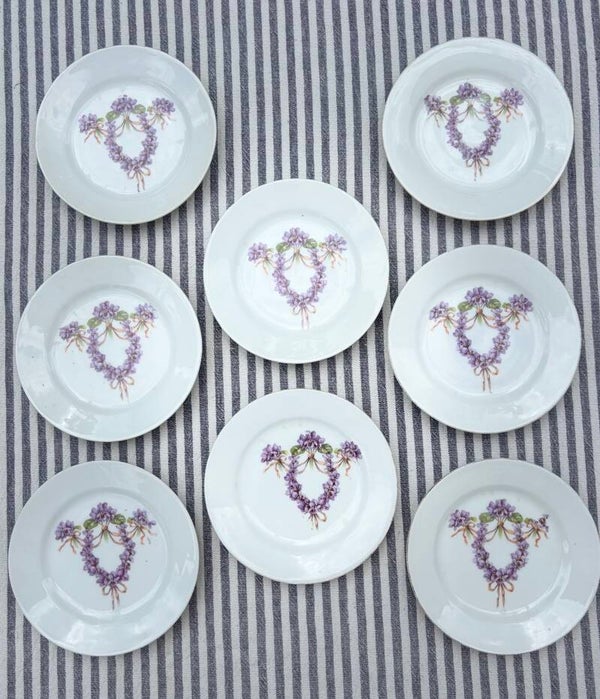 8 Franse gebaksbordjes - 8 French dessert plates
