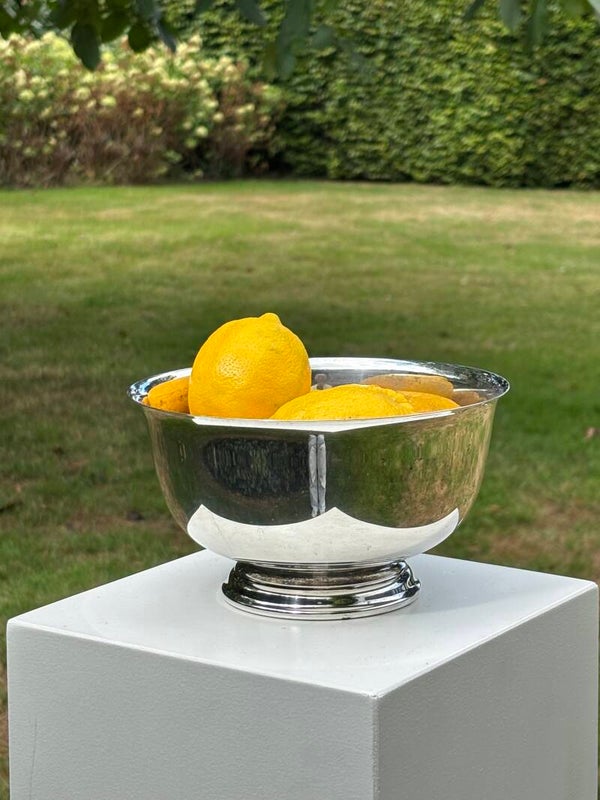Prachtige verzilverde schaal van International Silver Co. - Beautiful silver-plated serving dish by International Silver Co.
