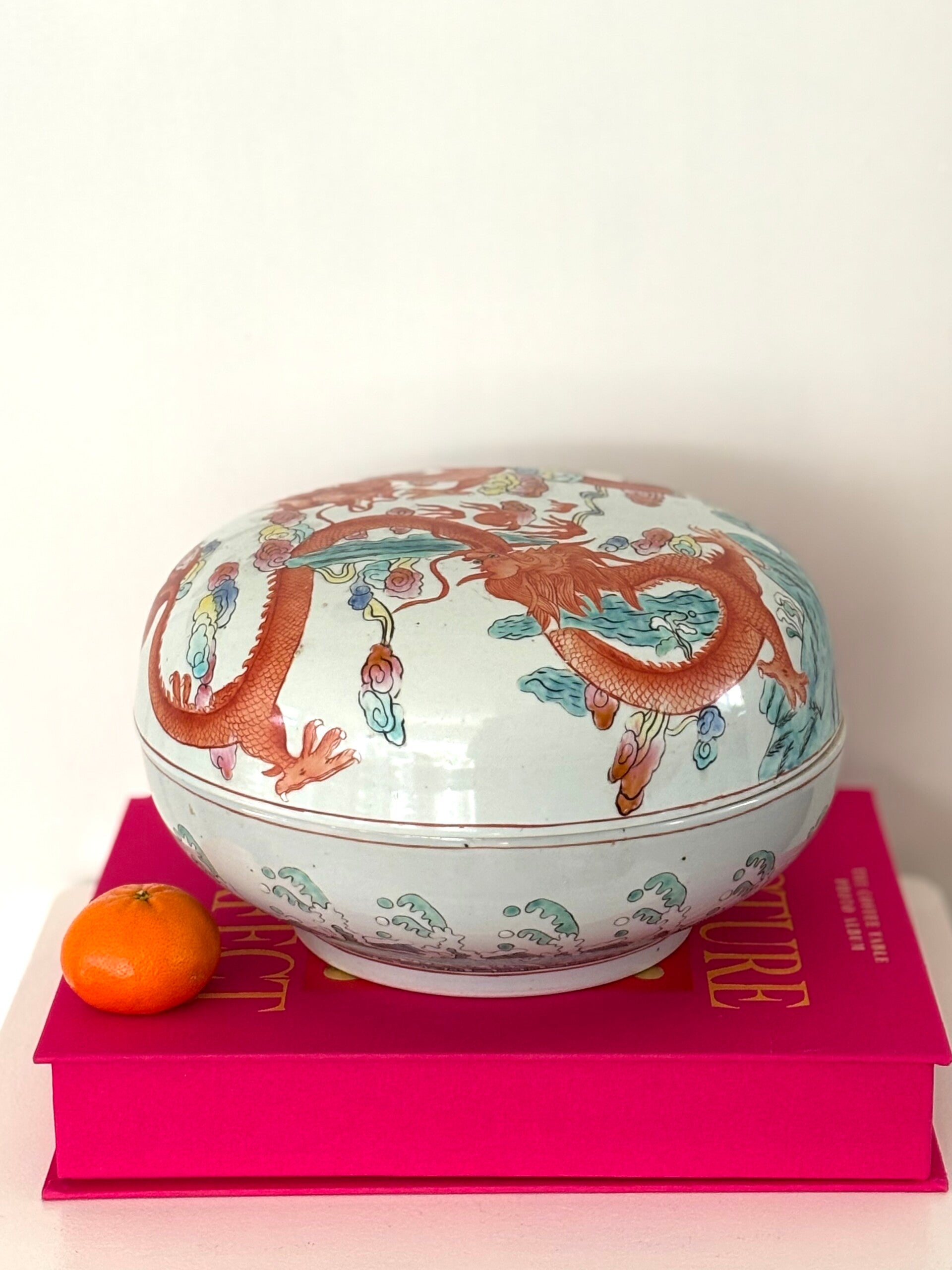 Grote Chinese ronde dekselpot - Large Chinese round lidded jar