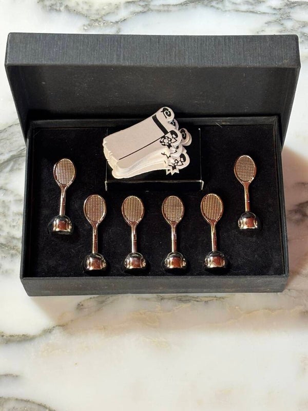 Charmante set verzilverde naamkaarthouders 'Tennis' - Charming set silver-plated place card holders 'Tennis'