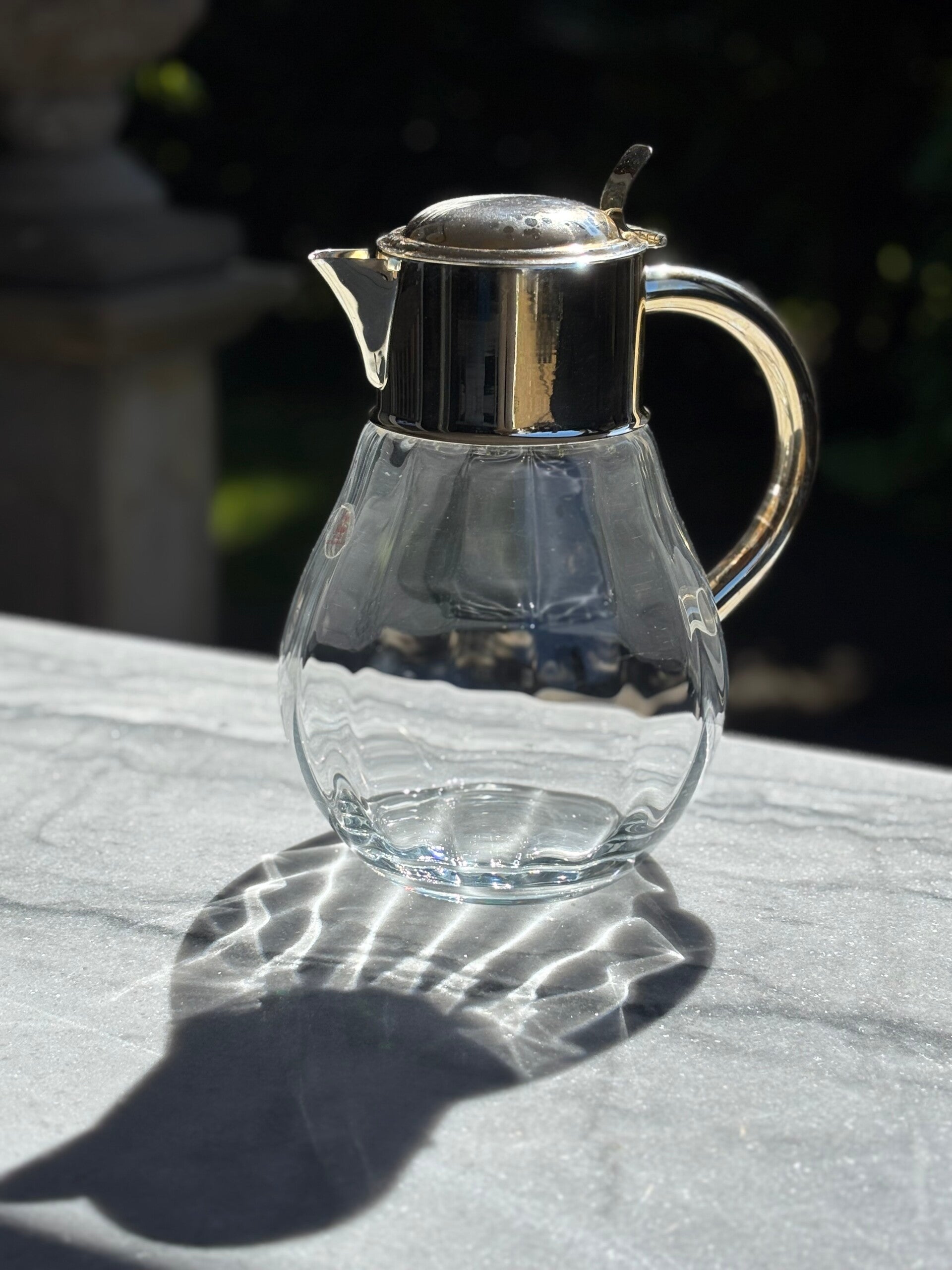 Kristallen & verzilverde kan Saint Hilaire France - Cristal & silver-plated jug Saint Hilaire France