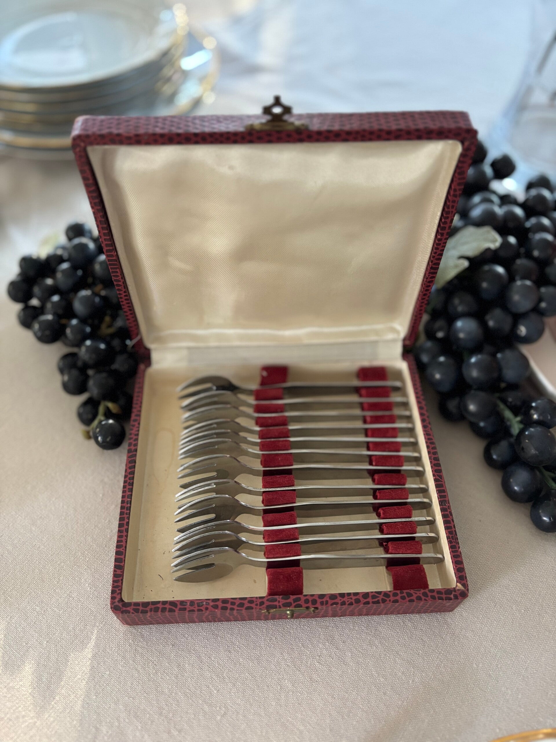 Set van 12 oestervorkjes - Set of 12 oyster forks