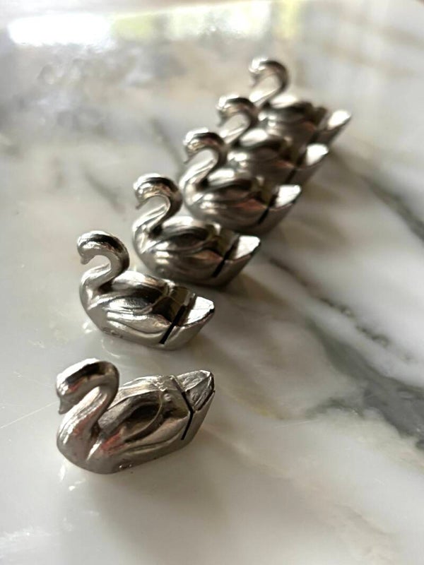 Zes verzilverde kaartnaamhouders - Set of six silver-plated place card holders