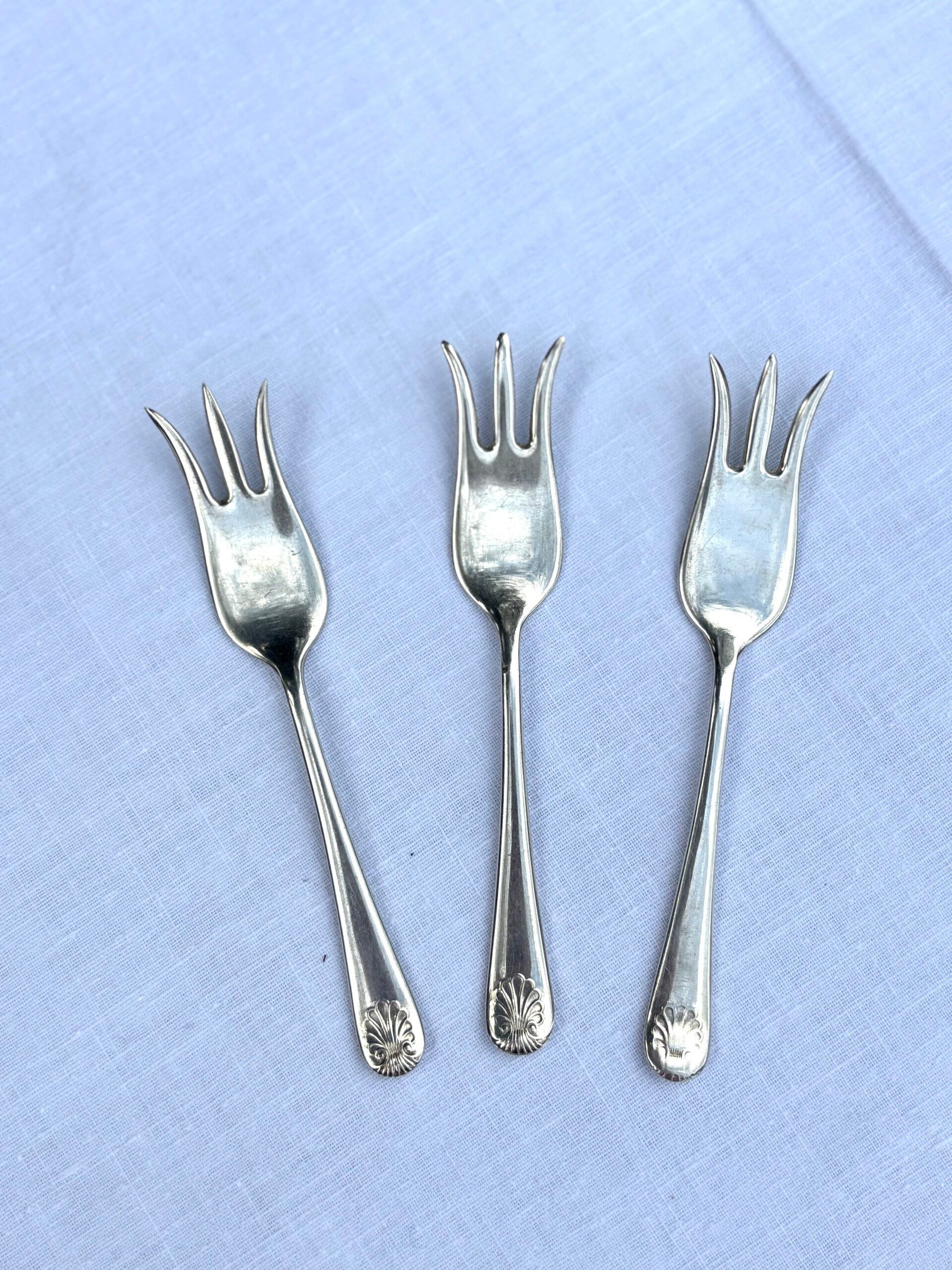 Antiek verzilverd zuurvorkje van William Suckling & Sons - Antique silver-plated pickle fork by William Suckling & Sons