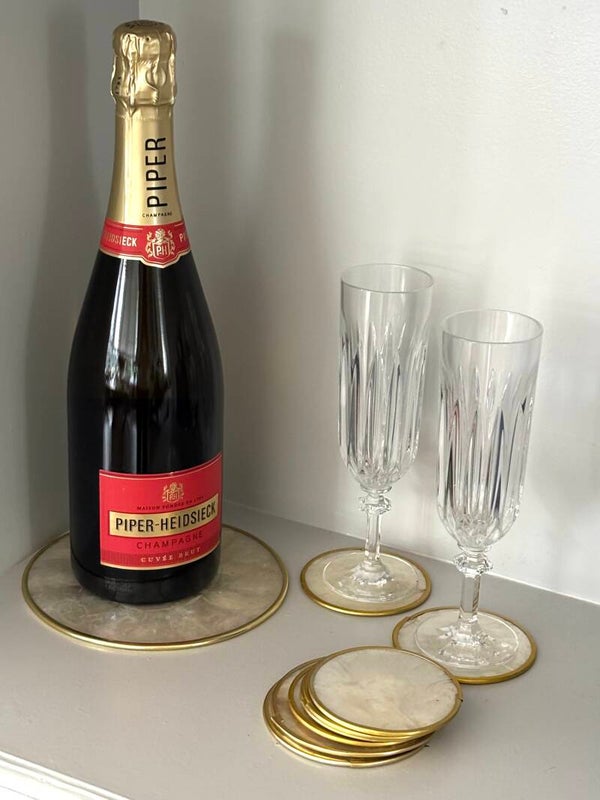 9 Onderzetters van capiz schelpen - 9 Capiz shell coasters