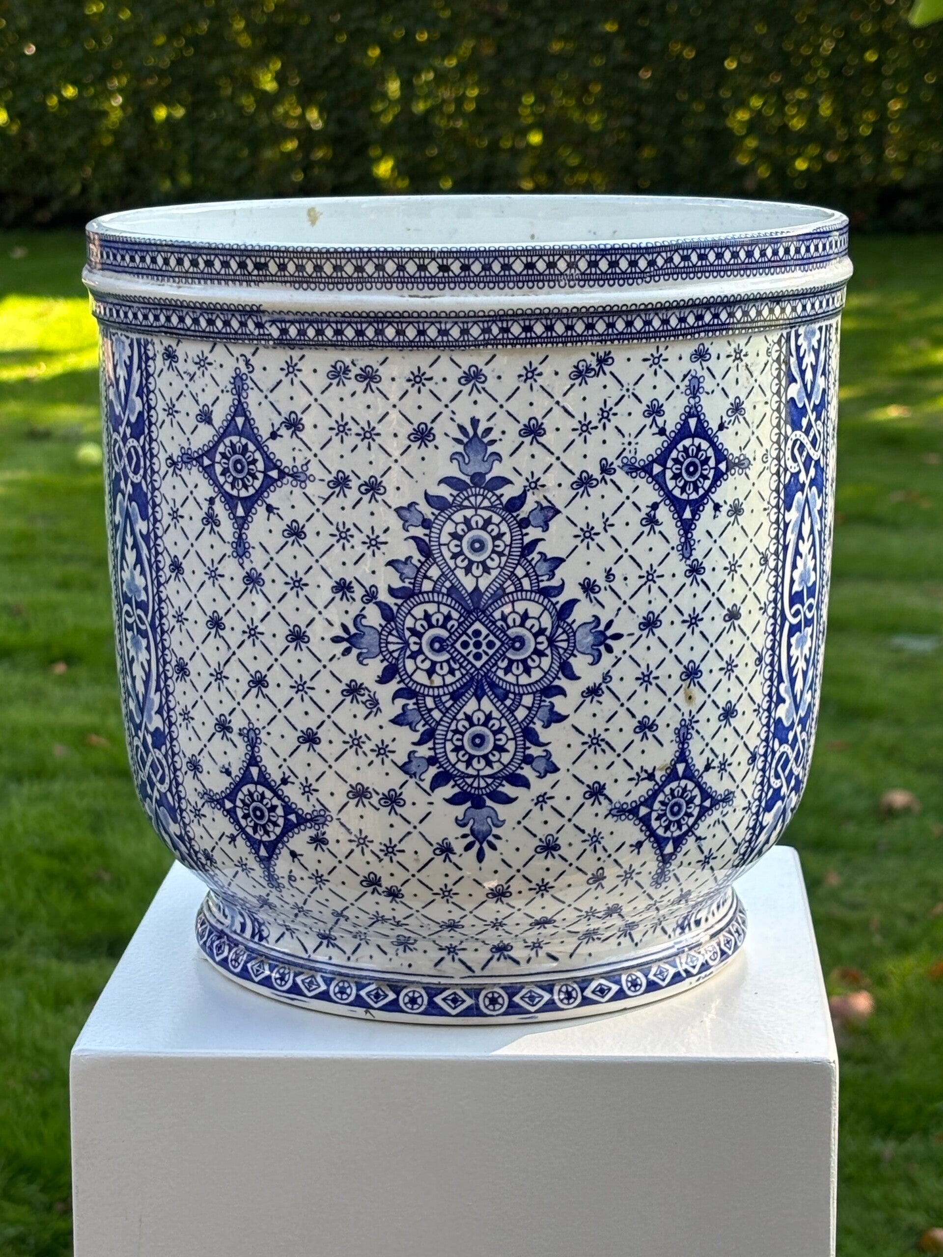 Cache pot Boch La Louvière model ‘Bruges’