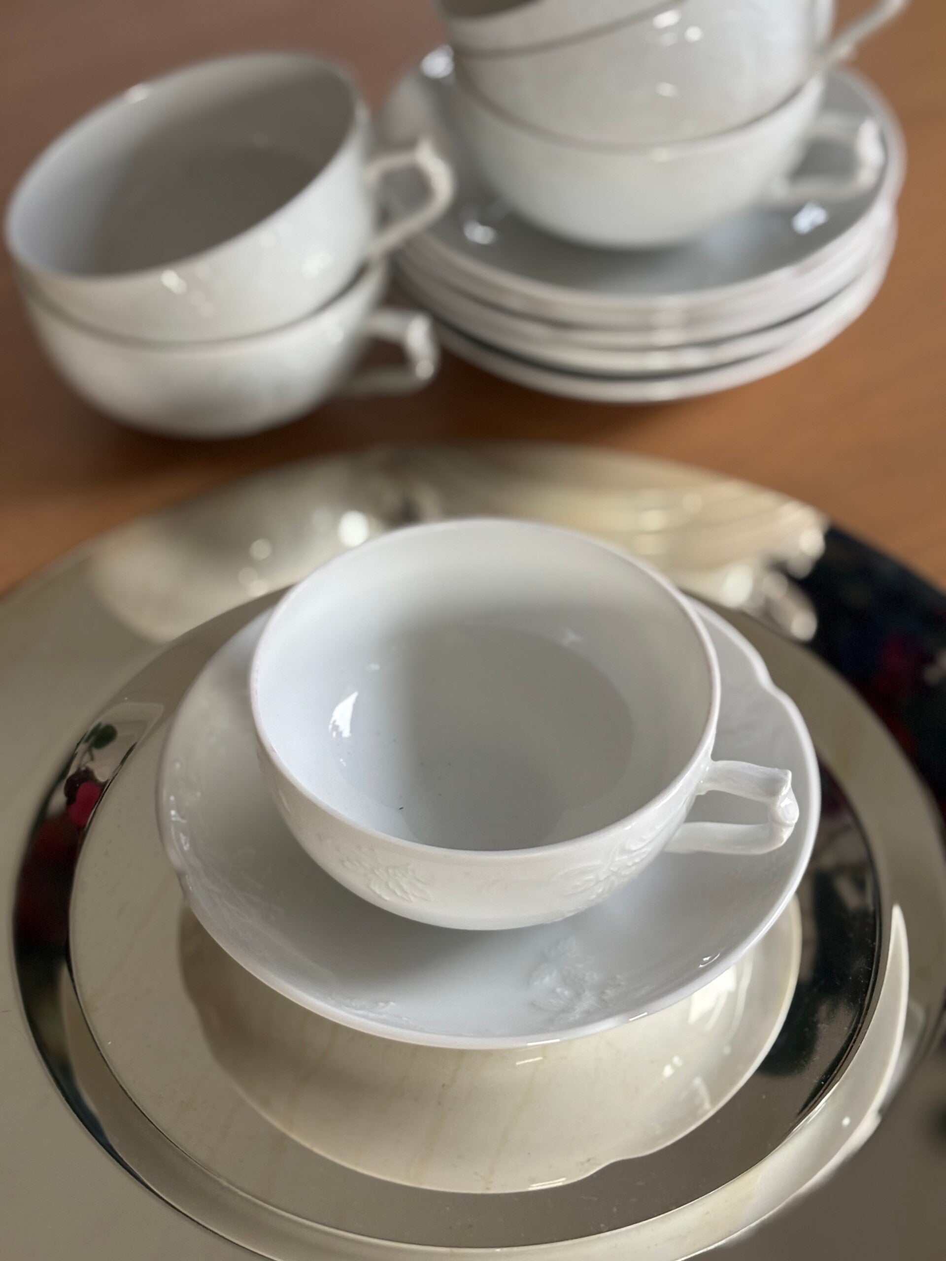6 Kop en schotels van Royal Schwabap Porcelaine - 6 Cups and saucers by Royal Schwabap Porcelaine