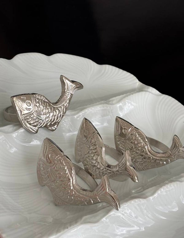 Set van 4 metalen servetringen ‘Vis’ - Set of 4 metal ‘Fish’ napkin rings