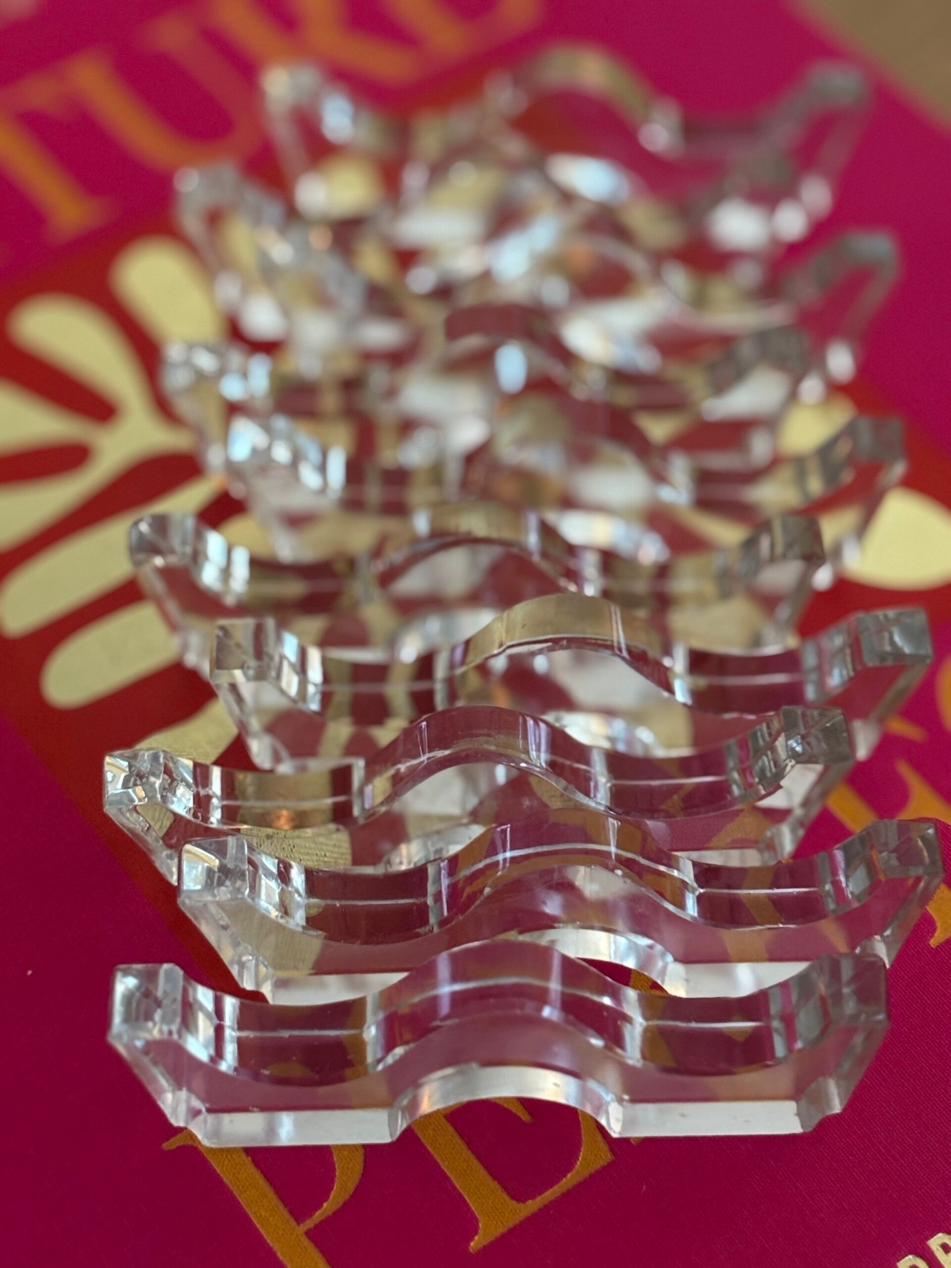 6 Sierlijke messenleggers - 6 Graceful knife rests