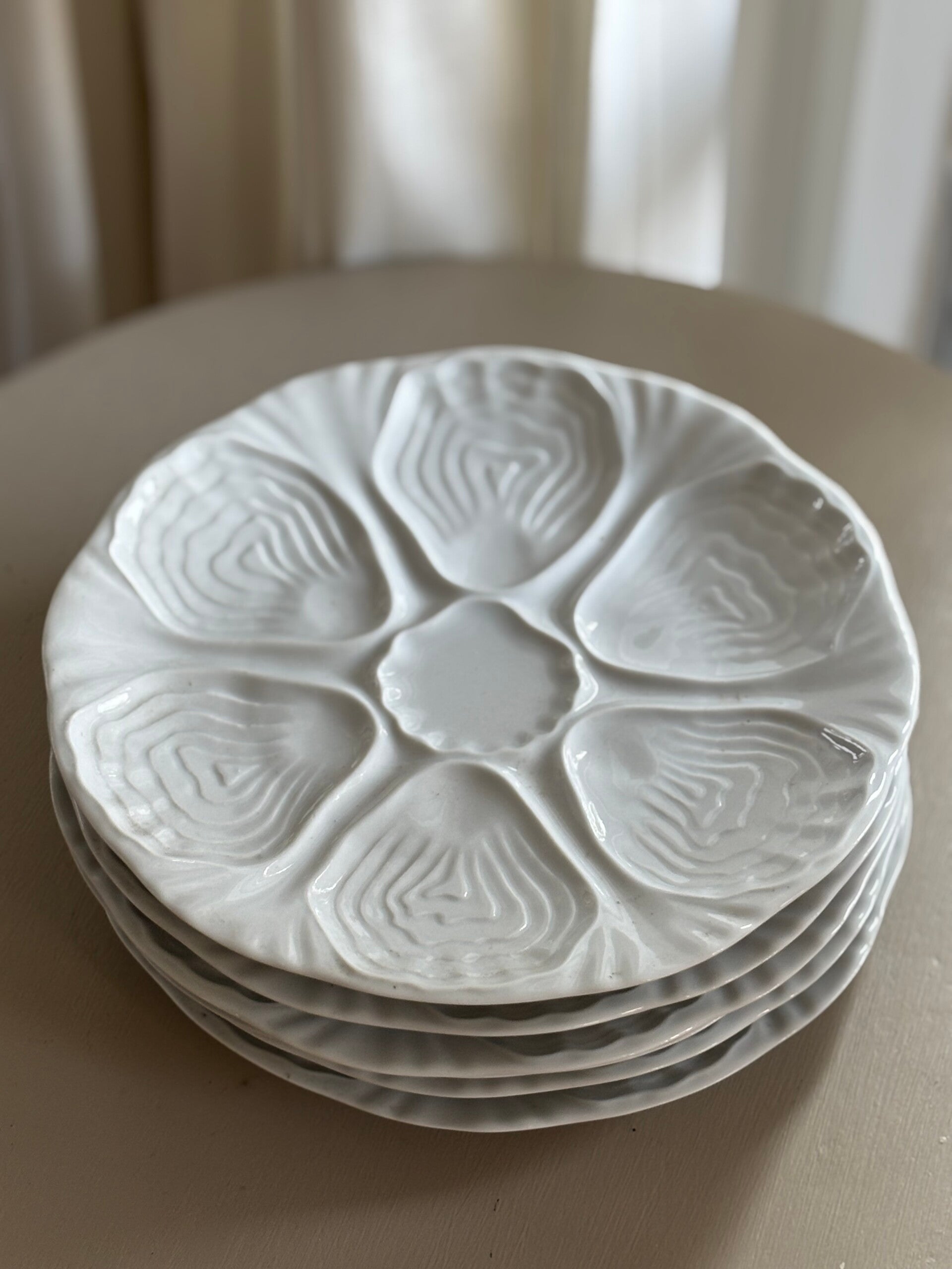 Stijlvolle set van 6 Franse oesterborden - Stylish set of 6 French oyster plates