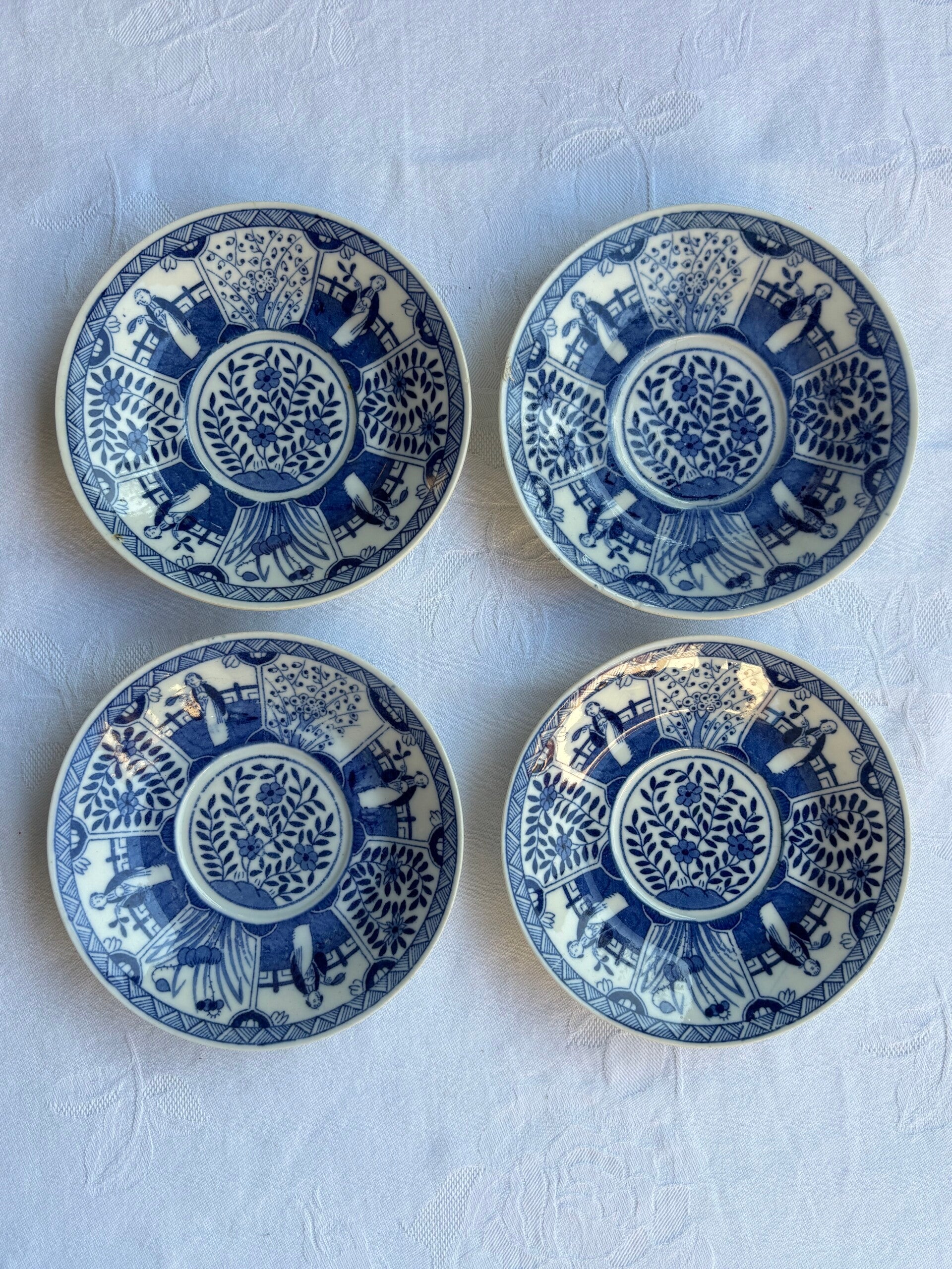 4 Antieke porseleinen schotels Lange Lijs Mosa Maastricht - 4 Antique porcelain dishes Lange Lijs by Mosa Maastricht