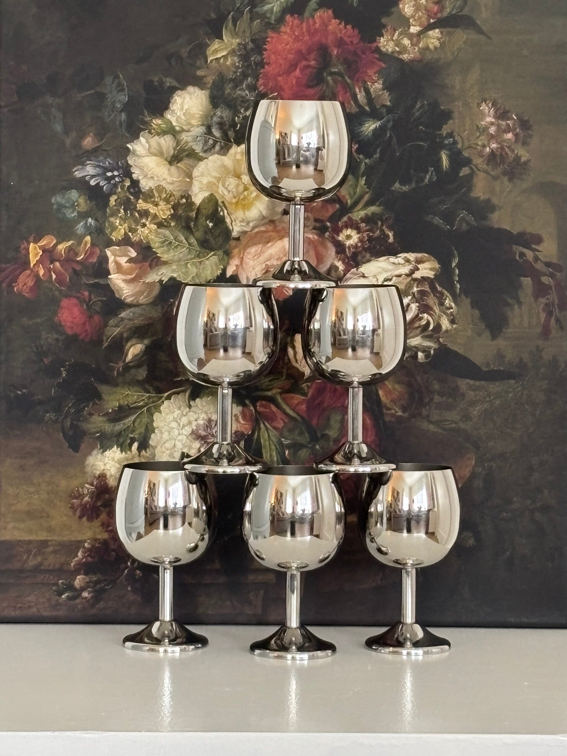Set van 6 feestelijke metalen wijnglazen (m) - Set of 6 festive metal wine glasses (m)