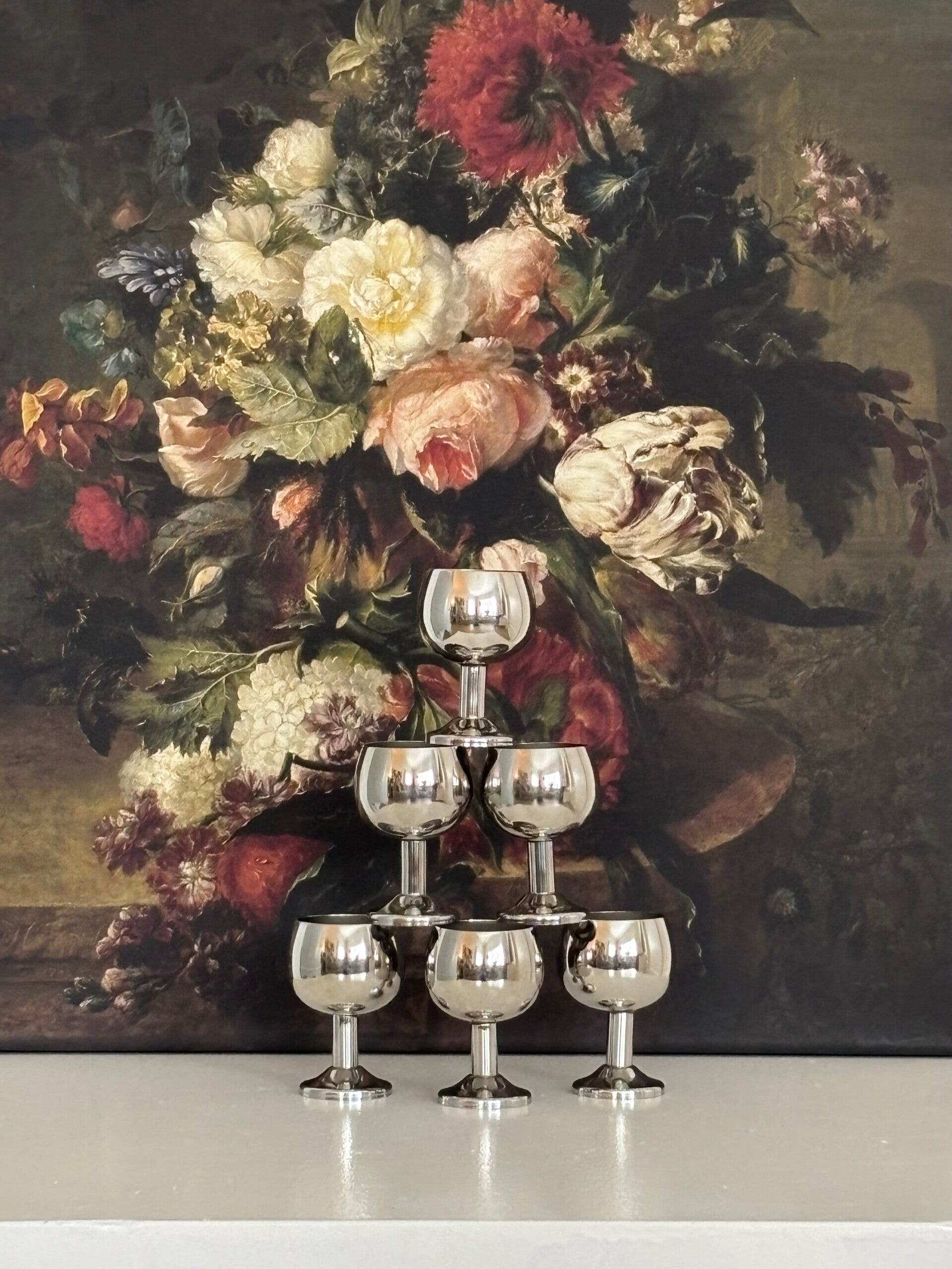 Set van 6 feestelijke metalen likeurglazen - Set of 6 festive metal liqueur glasses