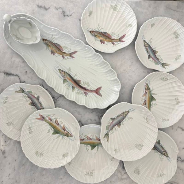 8-Persoons porseleinen set van Porcelaine de Sologne - 8-Person porcelain set by Porcelaine de Sologne