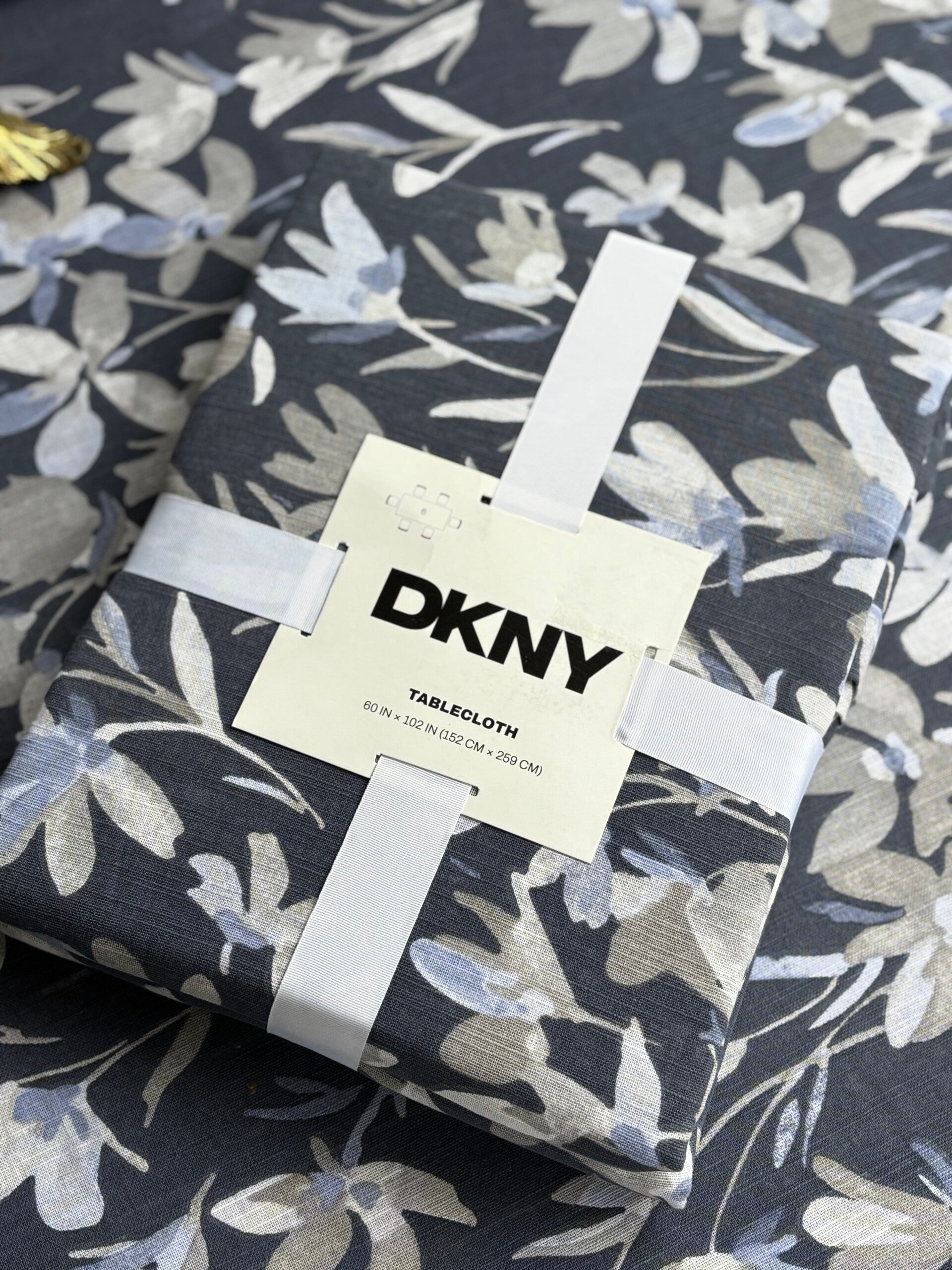 Tafelkleed DKNY (152 x 259) - DKNY tablecloth (152 x 259)