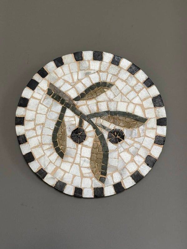 Handgemaakt mozaïek tegeltje 'olijftak' -  Handcrafted mosaic tile 'olive branch'
