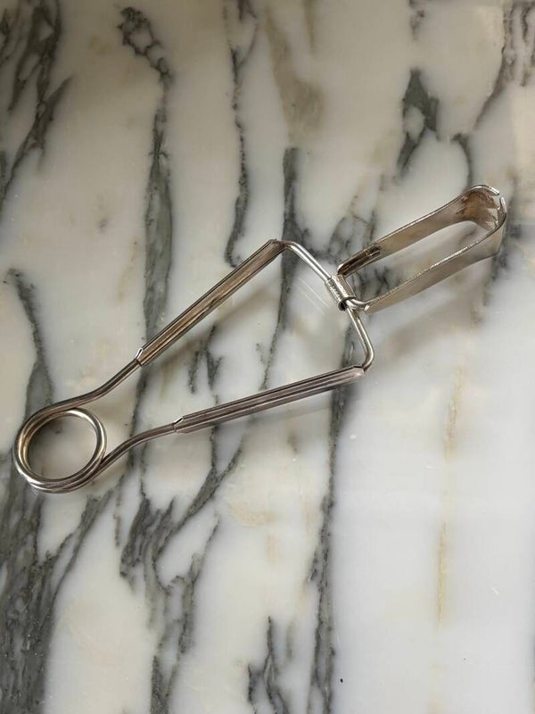 Verzilverde ijstang - Silver-plated ice tongs