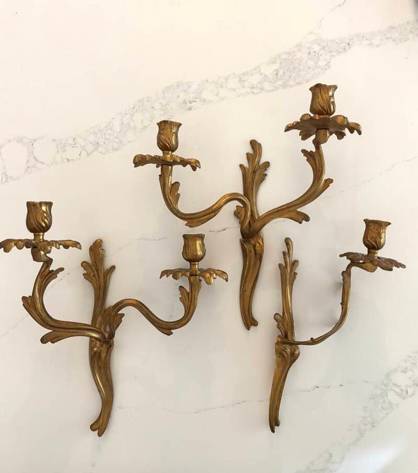 Dubbele Franse wandkandelaar met sierlijke details - Double French wall sconce with elegant details