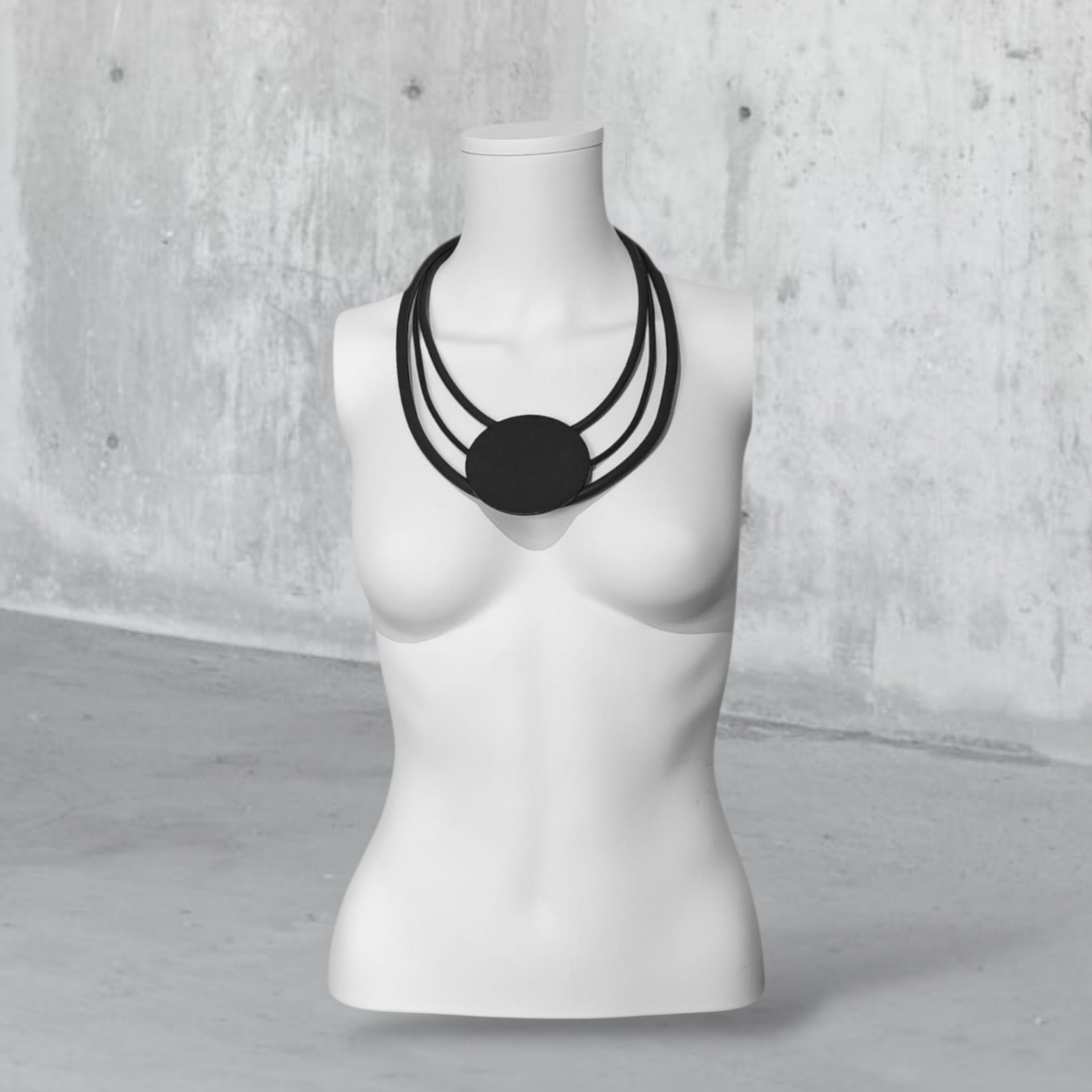 stylishe "rubber" Kette mit Elementen aus Holz