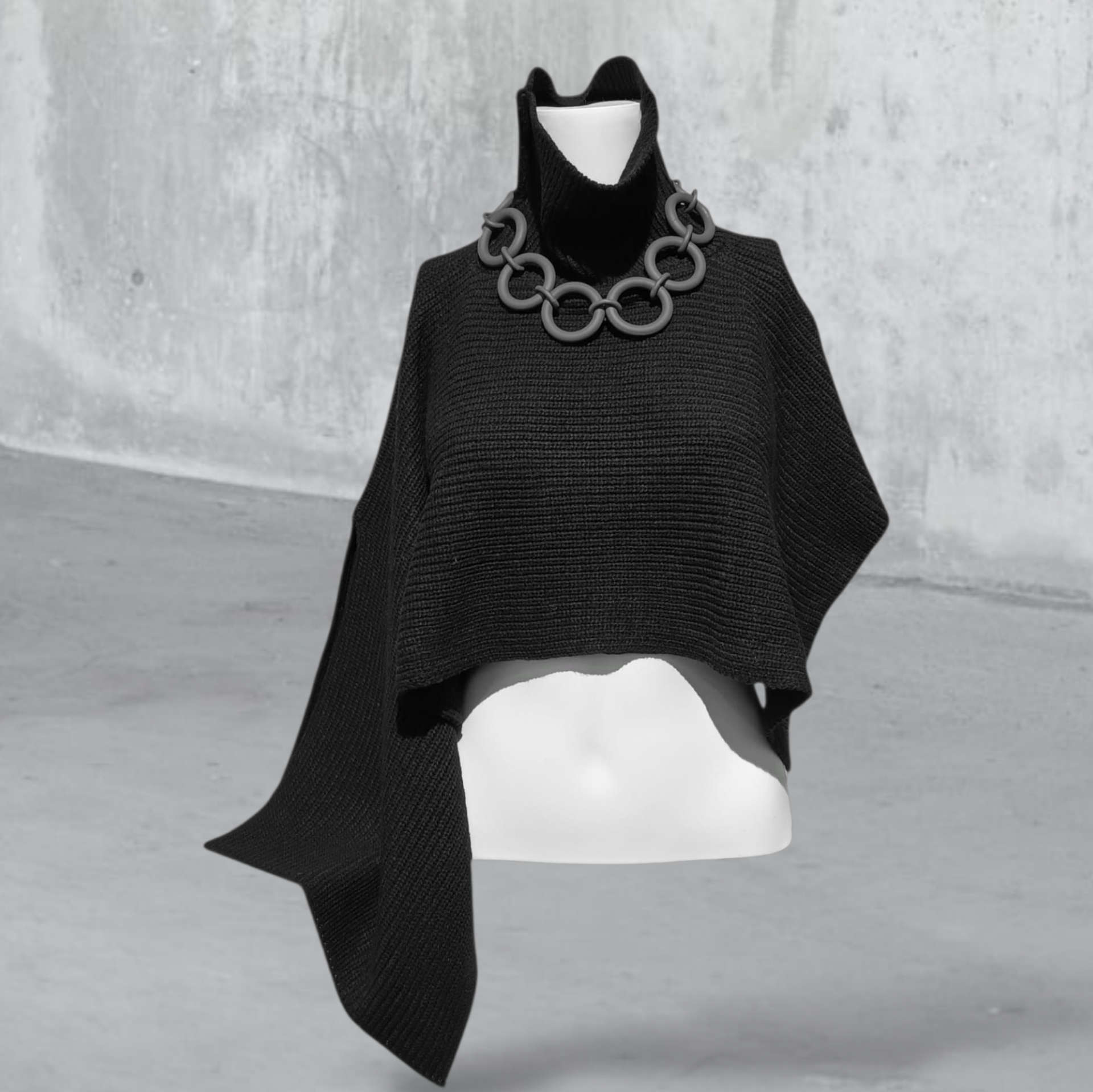 zipfeliger Kurz Poncho mit Rolli