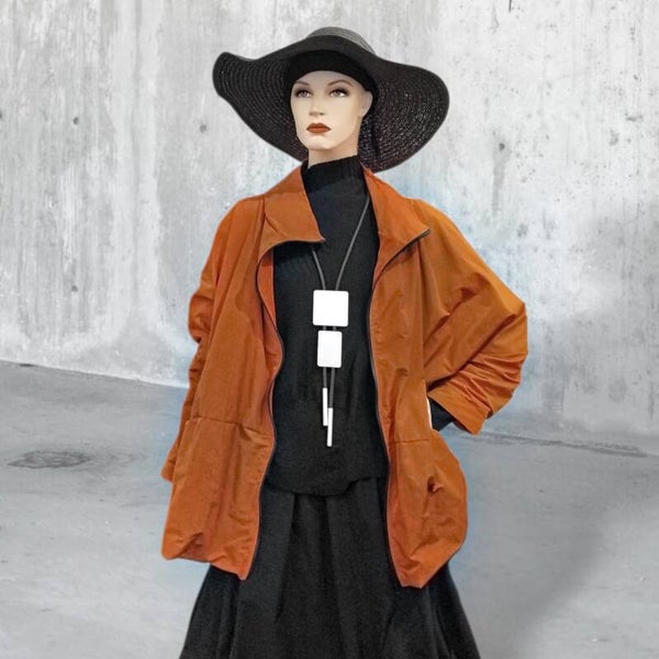 XL-Jacke mit leichtem Innenfutter und Stehkragen aus Memory Taft in rostorange