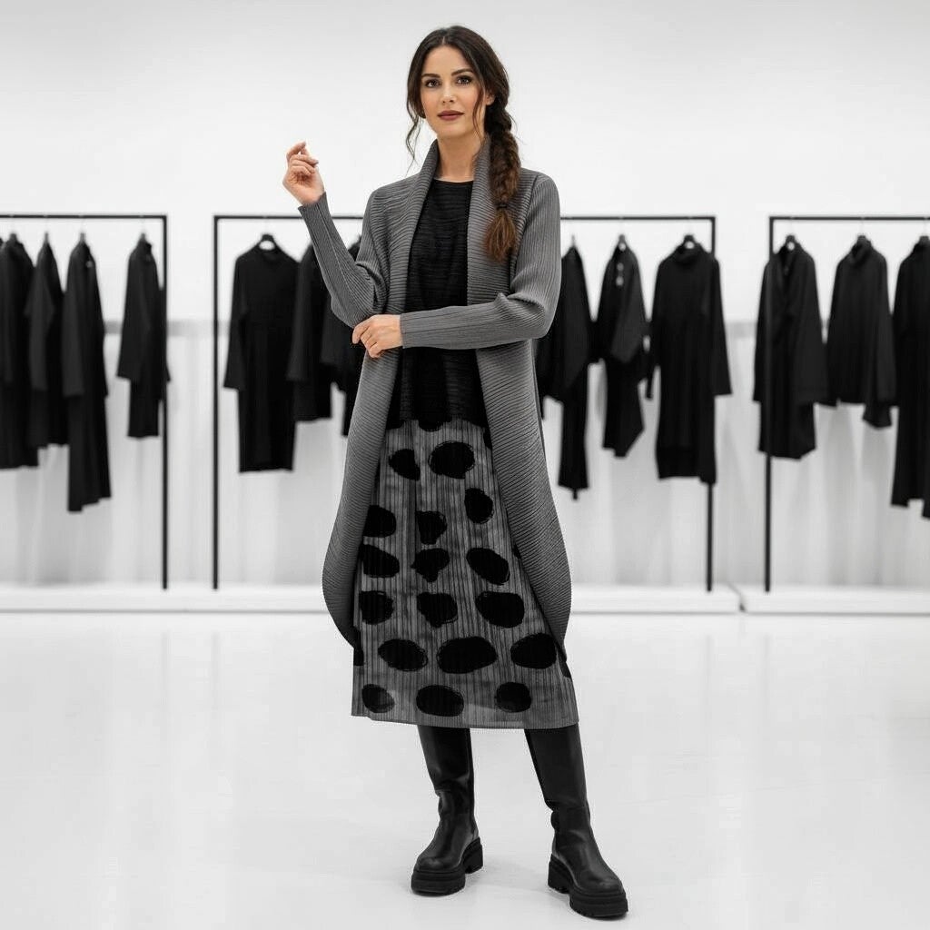 Plissee Rock "Takada" in Tulpenform in grau-schwarz gemustert