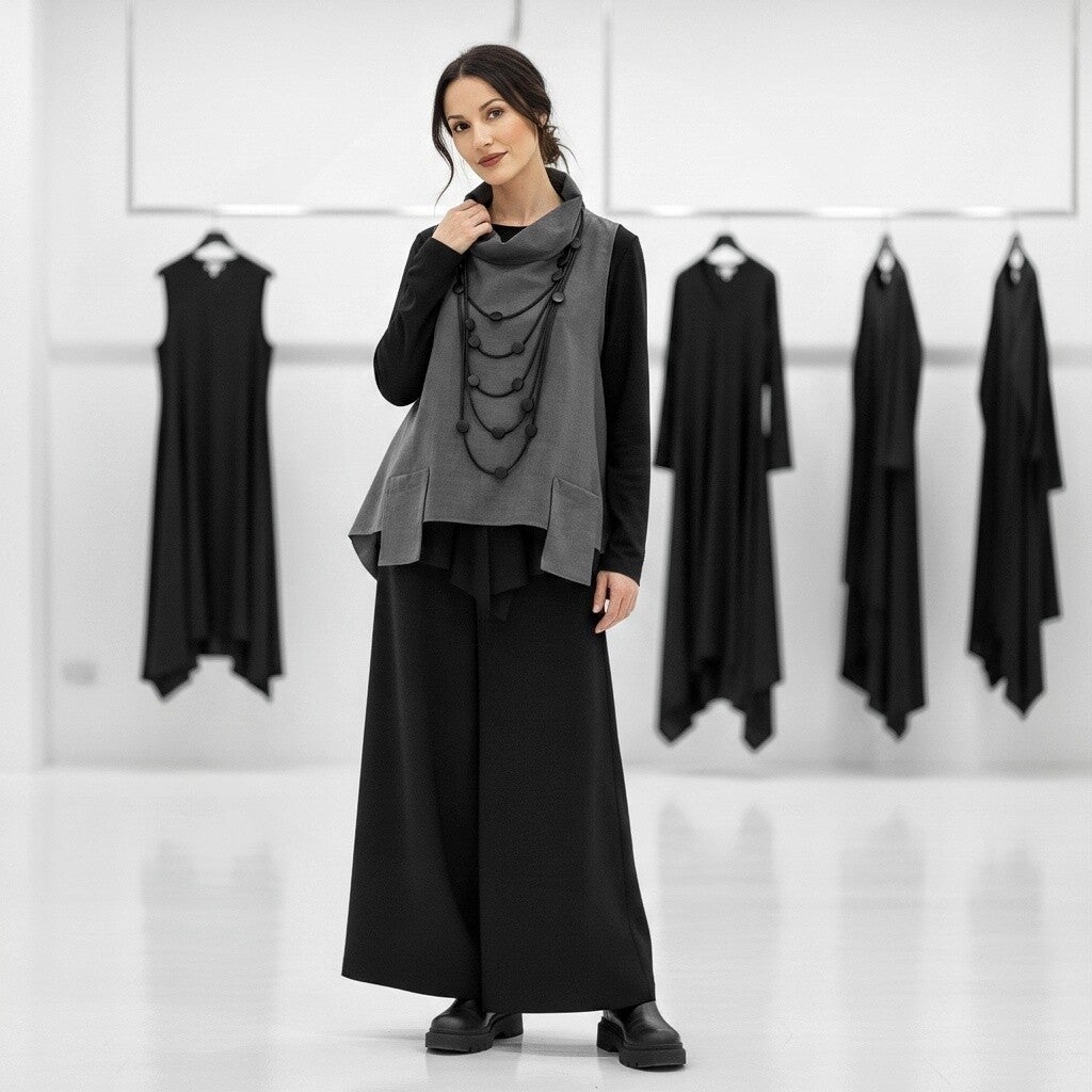 Weste mit kleinem Kragen und Ziertäschchen in grau