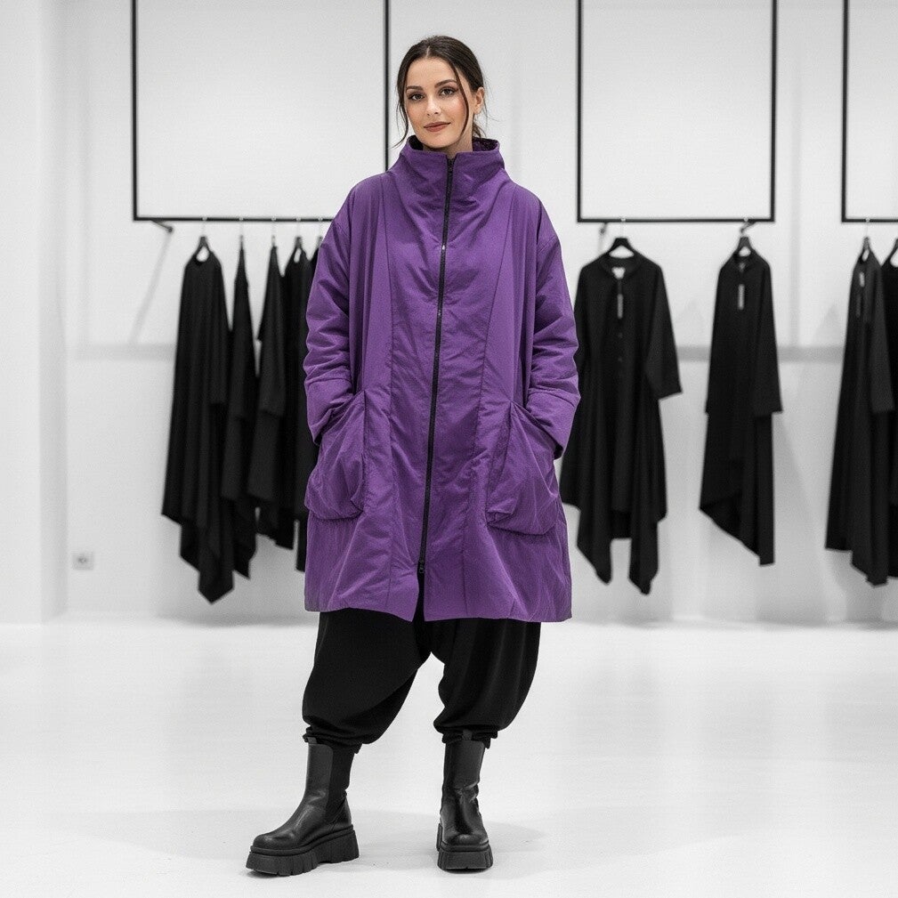 Kurz-Mantel mit leichtem Innenfutter, großen Taschen und Reißverschluss