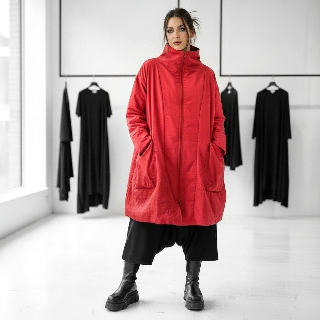 Kurz-Mantel mit leichtem Innenfutter, großen Taschen und Reißverschluss