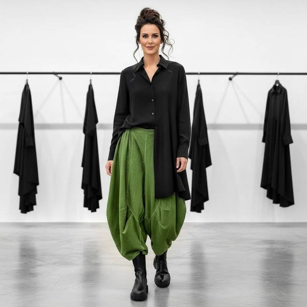 Feinkord-Hose "Yuki" mit Gummibund und Eingrifftaschen in grasgrün