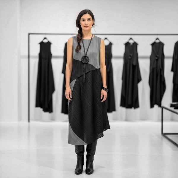 Plissee Kleid "Subaro" in modischer Tulpenform ärmellos in schwarz-grau