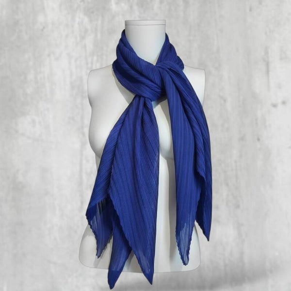 eleganter Plissee Schal in royalblau