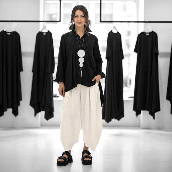 stylishe Hose in Tulpenform mit Gummibund in hellem ecrú