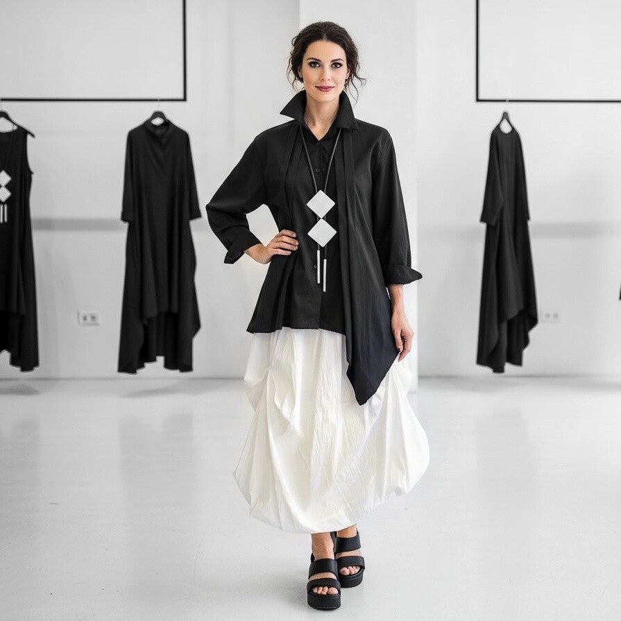 Crinkle Rock mit Gummibund und Raffsaum in hellem ecrú