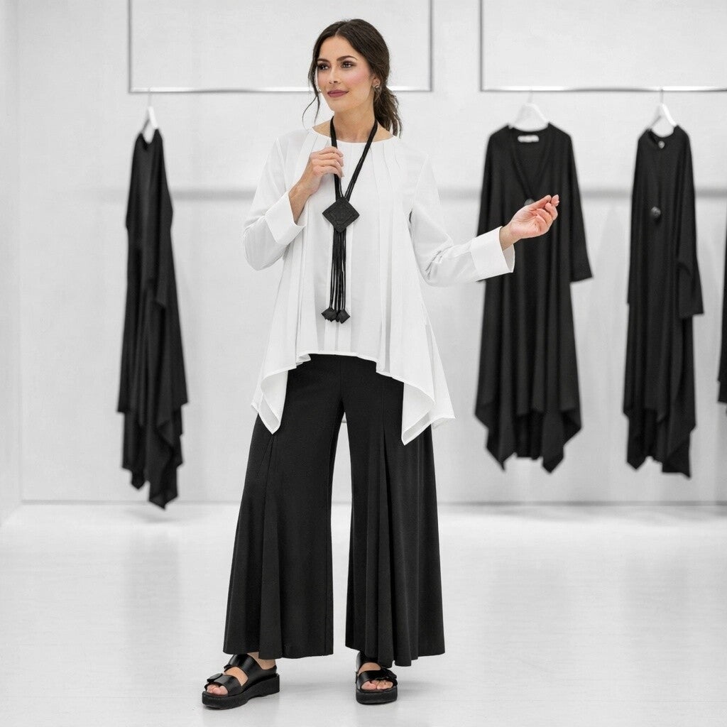 elegante Hose mit Gummibund und extra weiten Beinen in schwarz