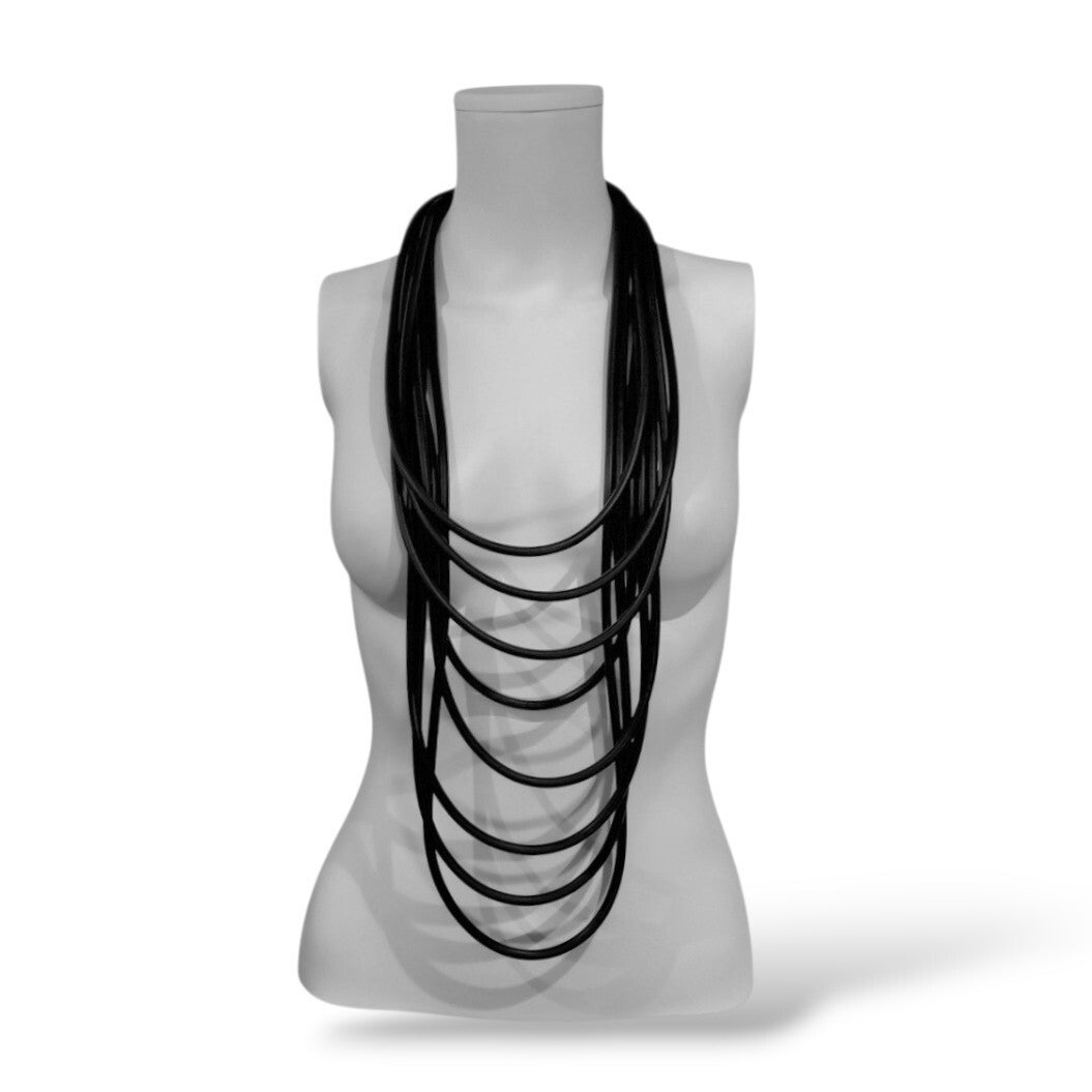 stylishe "rubber" Kette in schwarz