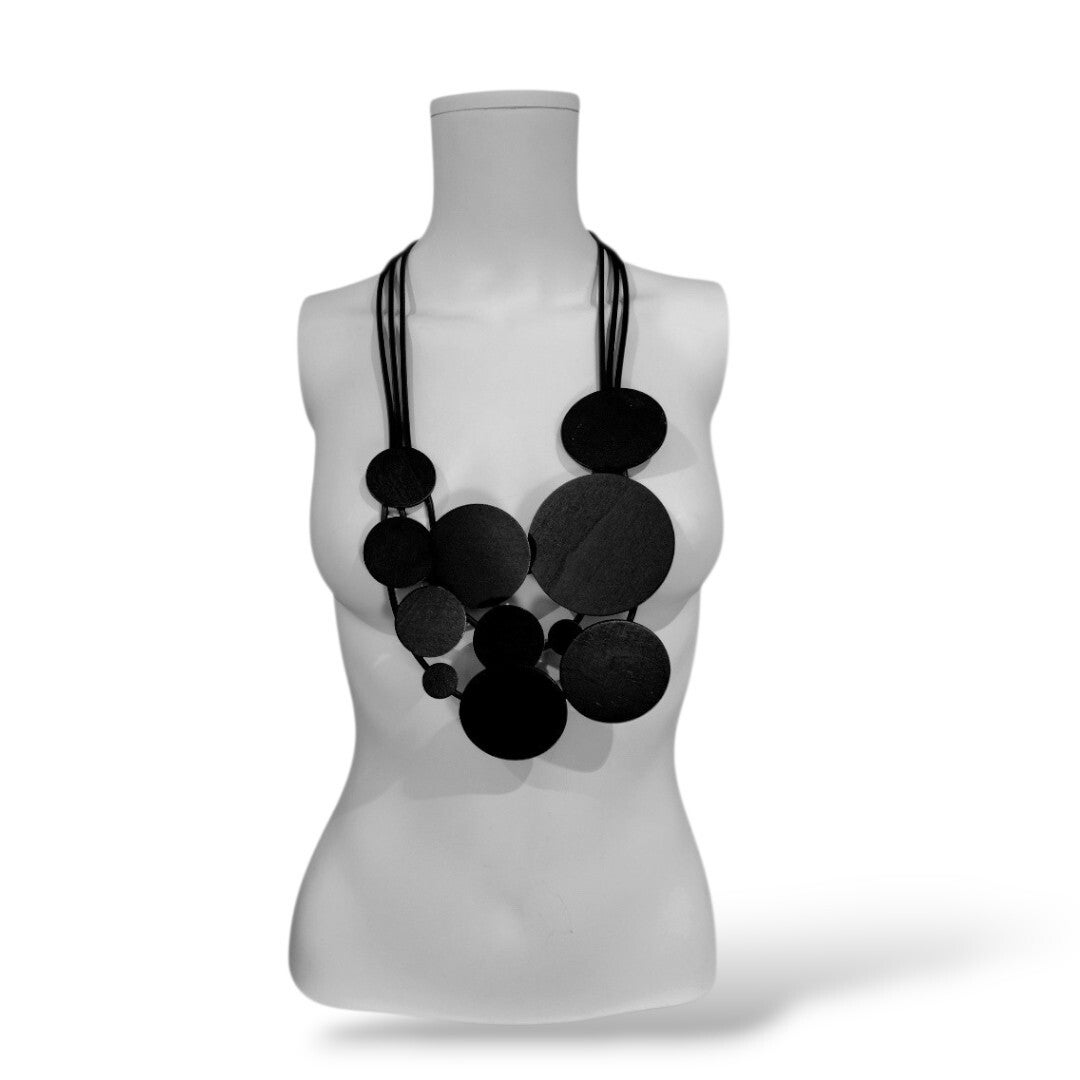 stylishe "rubber" Kette mit Elementen aus Holz