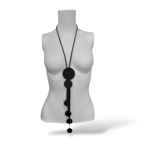 stylishe "rubber" Kette mit Elementen aus Holz