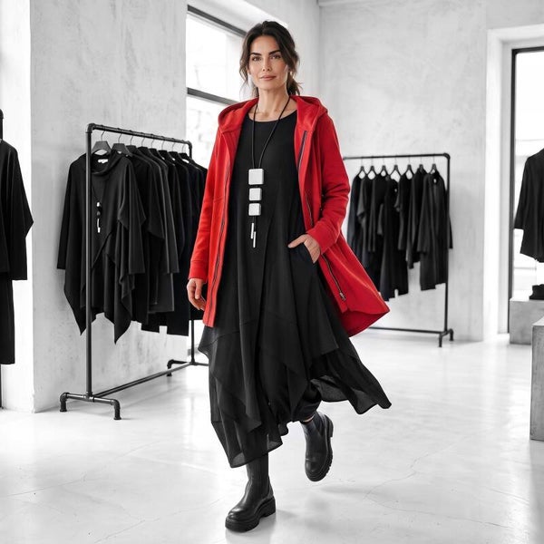 stylishe Jacke "Tenno" mit Kapuze und Reißverschluss in rot