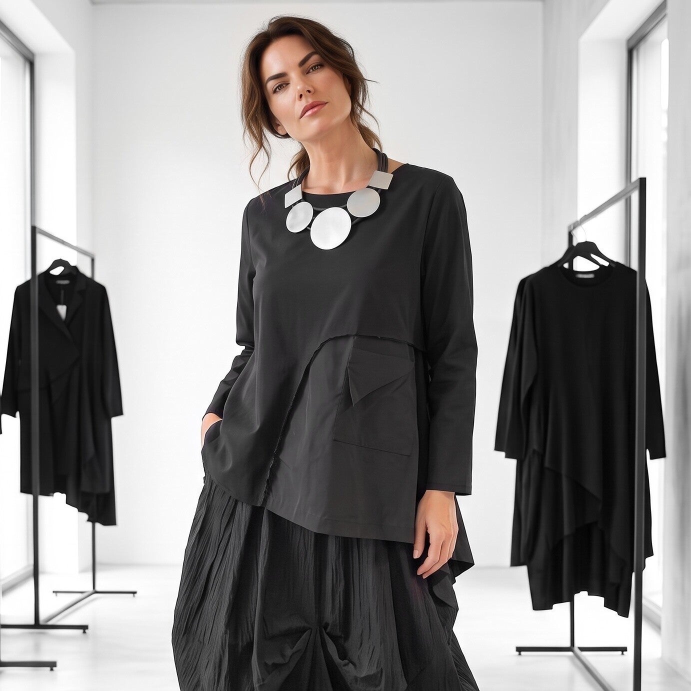 stylishes Oberteil mit seitlichem Taft Ansatz