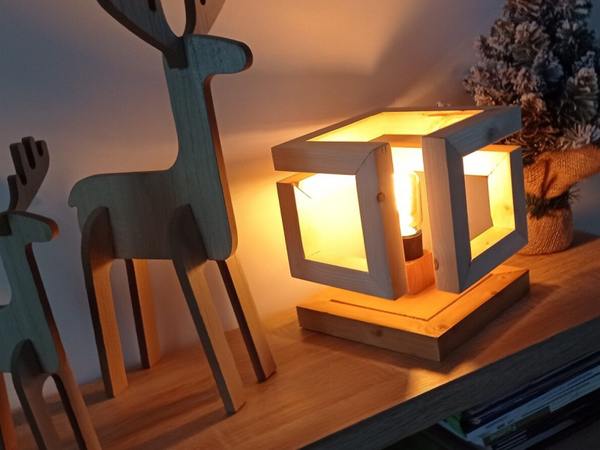Lampe cubique