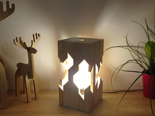 Lampe destructurée