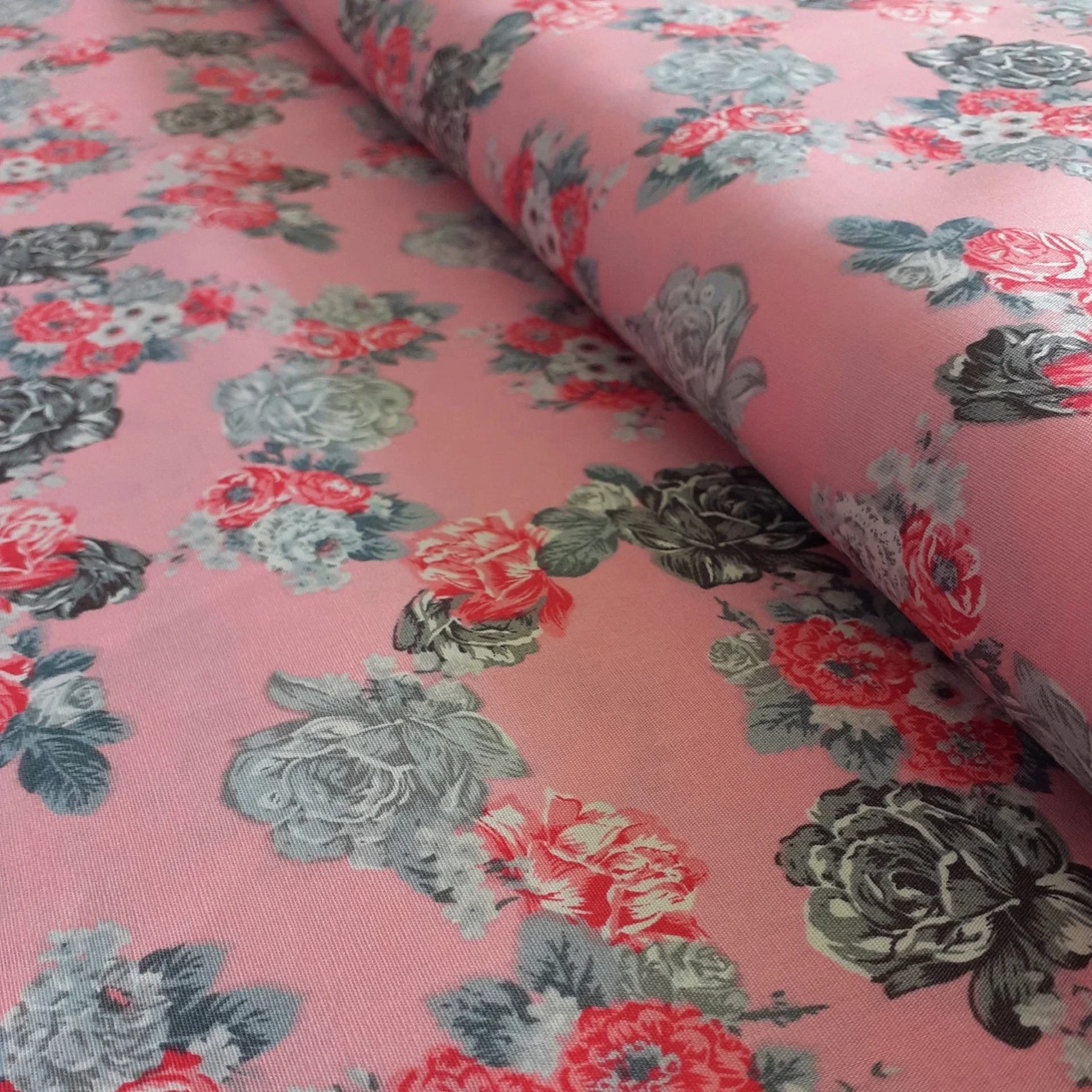 Popeline Druck Rosen