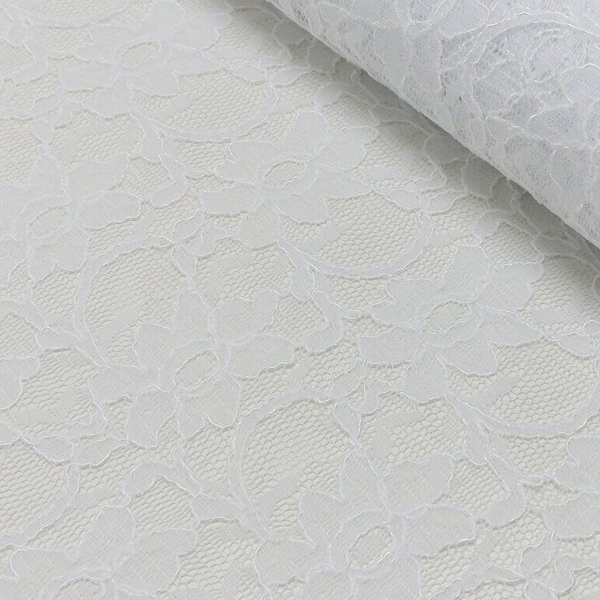 Spitze weiß mit Bogenkante