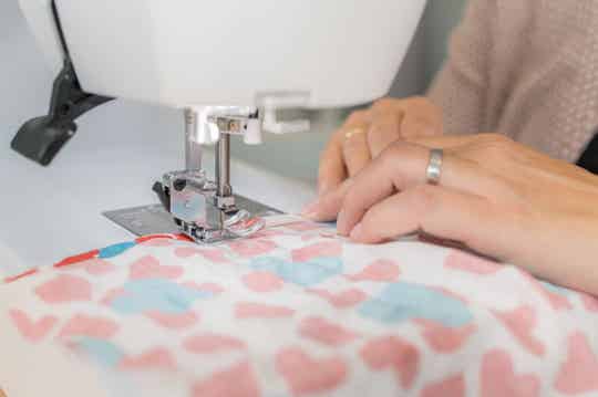 Nähkurs für Erwachsene 8x3 Stunden Samstags 10.01. ,17.01., 24.01., 31.01., 07.02. 14.02., 21.02., 28.02. 2026