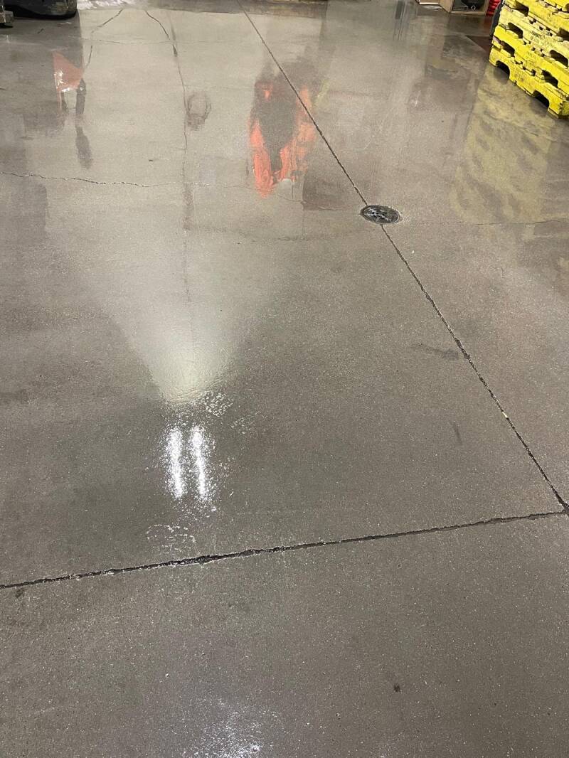 Commercial cleaning results showing a freshly cleaned floor, restored air vent, and spotless restroom highlighting professional deep‑cleaning quality.