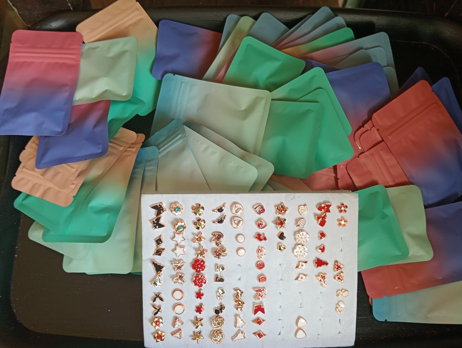 Blind Earring Bags