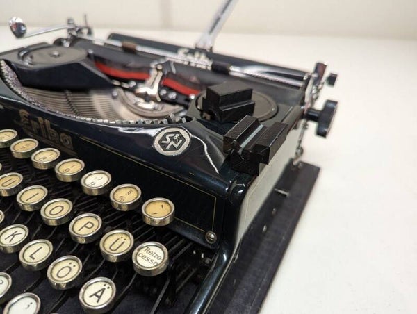 Erika Typewriter Case Bumpers (Early Model)