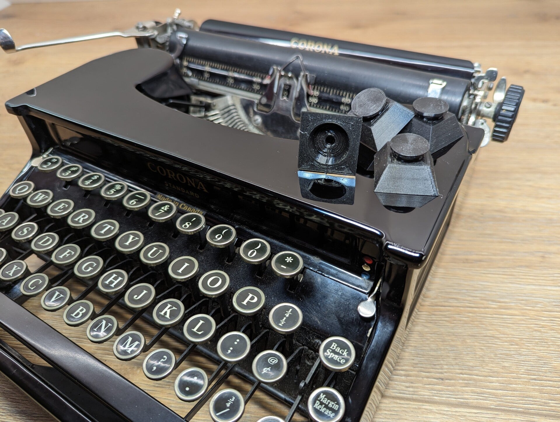 Corona Standard / Sterling / Silent / Clipper Typewriter Feet